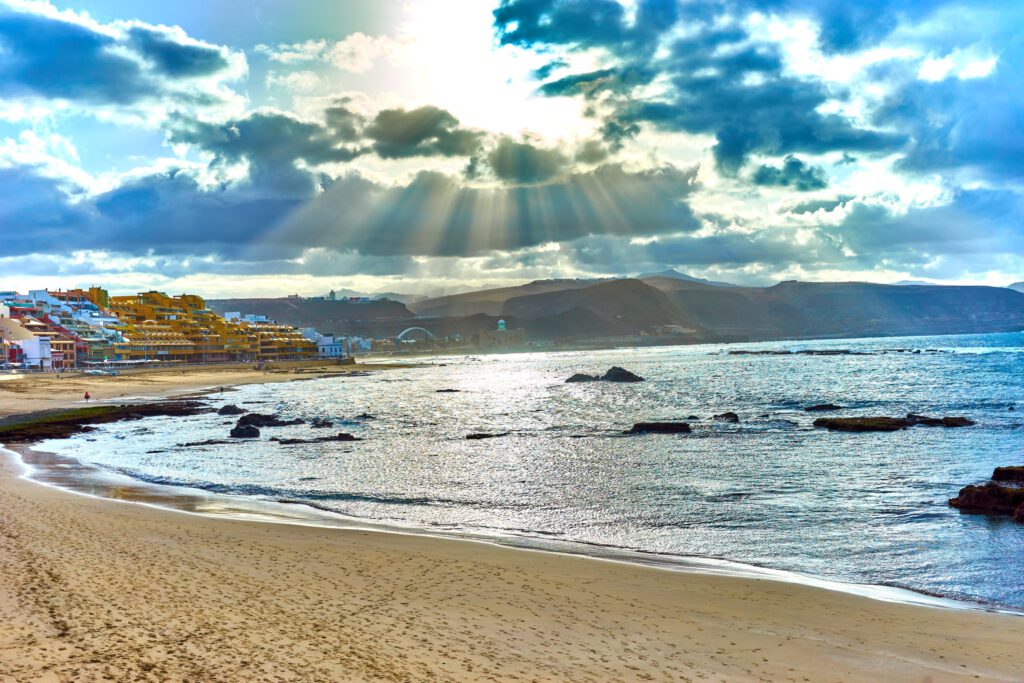 Remote - Las Palmas main beach